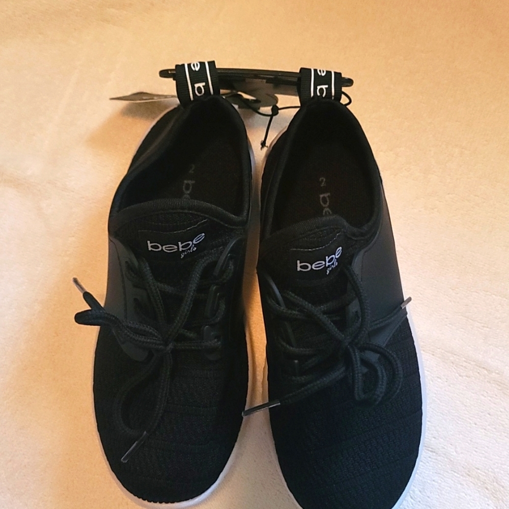 Size 2 Bebe girls shoe